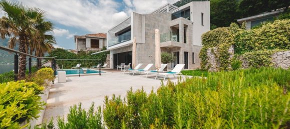 3 bedrooms Villa in Kotor, Montenegro No. 236 3