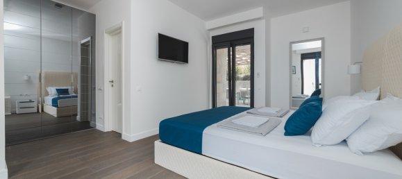 3 bedrooms Villa in Kotor, Montenegro No. 236 25