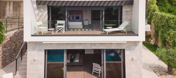 3 bedrooms Villa in Kotor, Montenegro No. 236 5