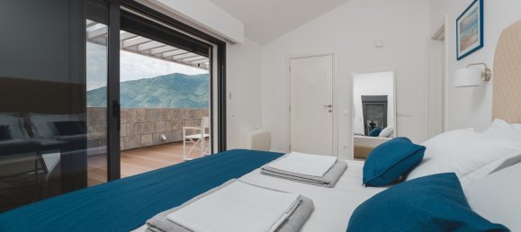 3 bedrooms Villa in Kotor, Montenegro No. 236 24