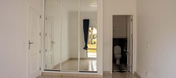 3 bedrooms Villa in Lagoa, Portugal No. 92105 2