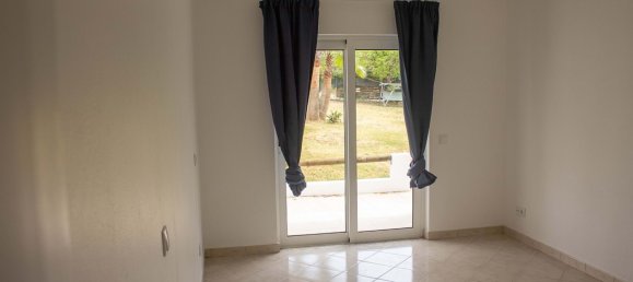 3 bedrooms Villa in Lagoa, Portugal No. 92105 11