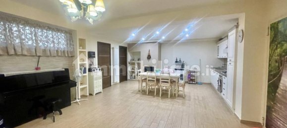 2 Schlafzimmer Wohnung in Avellino, Italy, Nr. 314966 9