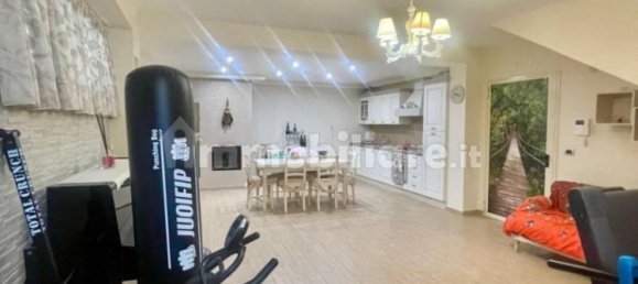 2 Schlafzimmer Wohnung in Avellino, Italy, Nr. 314966 10