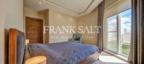 3 bedrooms Penthouse in Attard, Malta No. 10464 21