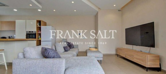 3 bedrooms Penthouse in Attard, Malta No. 10464 10