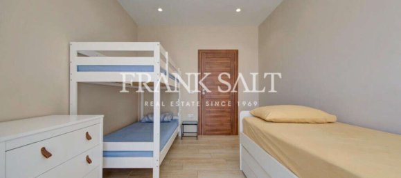 3 bedrooms Penthouse in Attard, Malta No. 10464 37