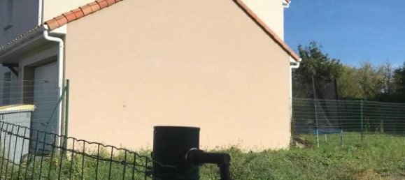 Casa de 2 dormitorios en Fontenay-le-Comte, France No. 98586 15