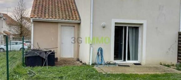 Casa de 2 dormitorios en Fontenay-le-Comte, France No. 98586 8