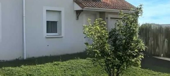 Casa de 2 dormitorios en Fontenay-le-Comte, France No. 98586 2