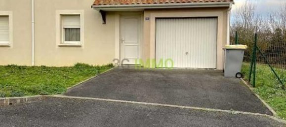 Casa de 2 dormitorios en Fontenay-le-Comte, France No. 98586 20