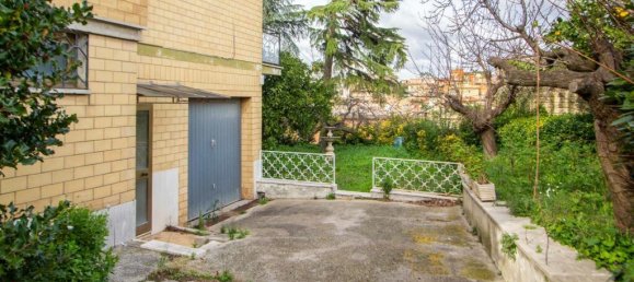 5 Schlafzimmer Villa in Rome, Italy, Nr. 169533 36