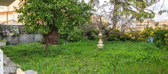 5 Schlafzimmer Villa in Rome, Italy, Nr. 169533 34