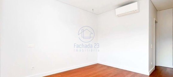 3 bedrooms Apartment in Vila Nova de Gaia, Portugal No. 160451 23