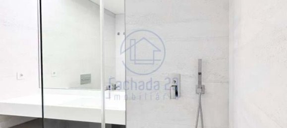 3 bedrooms Apartment in Vila Nova de Gaia, Portugal No. 160451 16
