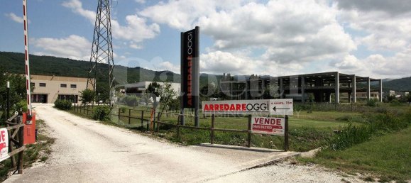 1غرفة مستودع في Carpinone, Italy رقم 92208 2