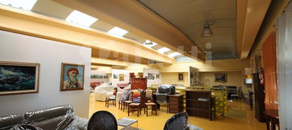 1غرفة مستودع في Carpinone, Italy رقم 92208 20