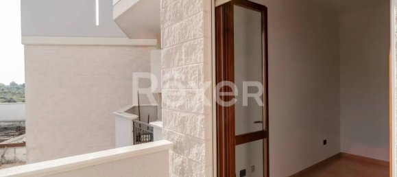 Apartamento de 4 habitaciónes en Faggiano, Italy No. 111443 33