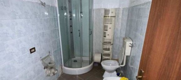 2 rooms Apartment in Guanzate, Italy No. 274354 6
