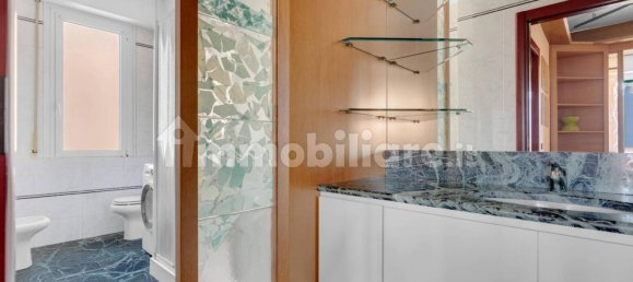 1 bedroom Apartment in Milan, Italy No. 319877 16