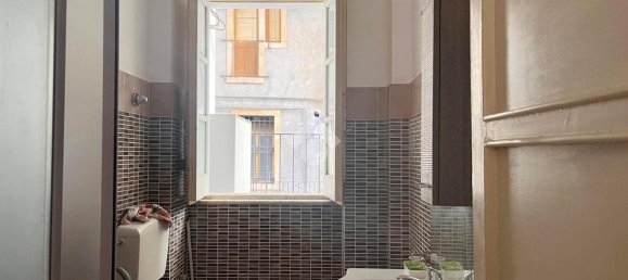 3غرفة شقة في Catania, Italy رقم 9283 10