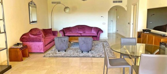 2 bedrooms Apartment in Benahavis, Spain No. 42645 3