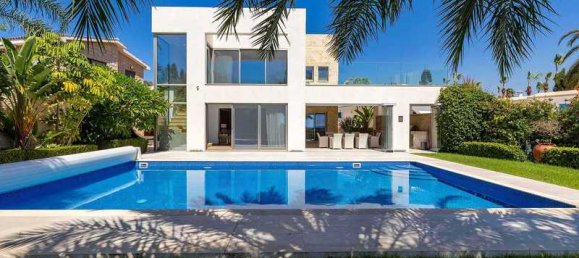 4 bedrooms House in Pegeia, Cyprus No. 6524 16