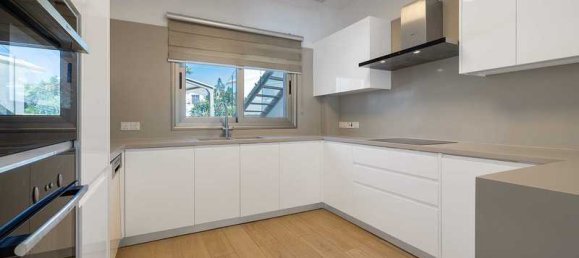 4 bedrooms House in Pegeia, Cyprus No. 6524 6