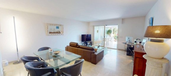 2 bedrooms Apartment in Le Cannet, France No. 331821 3