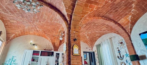 5 bedrooms Villa in Cascina, Italy No. 355134 3