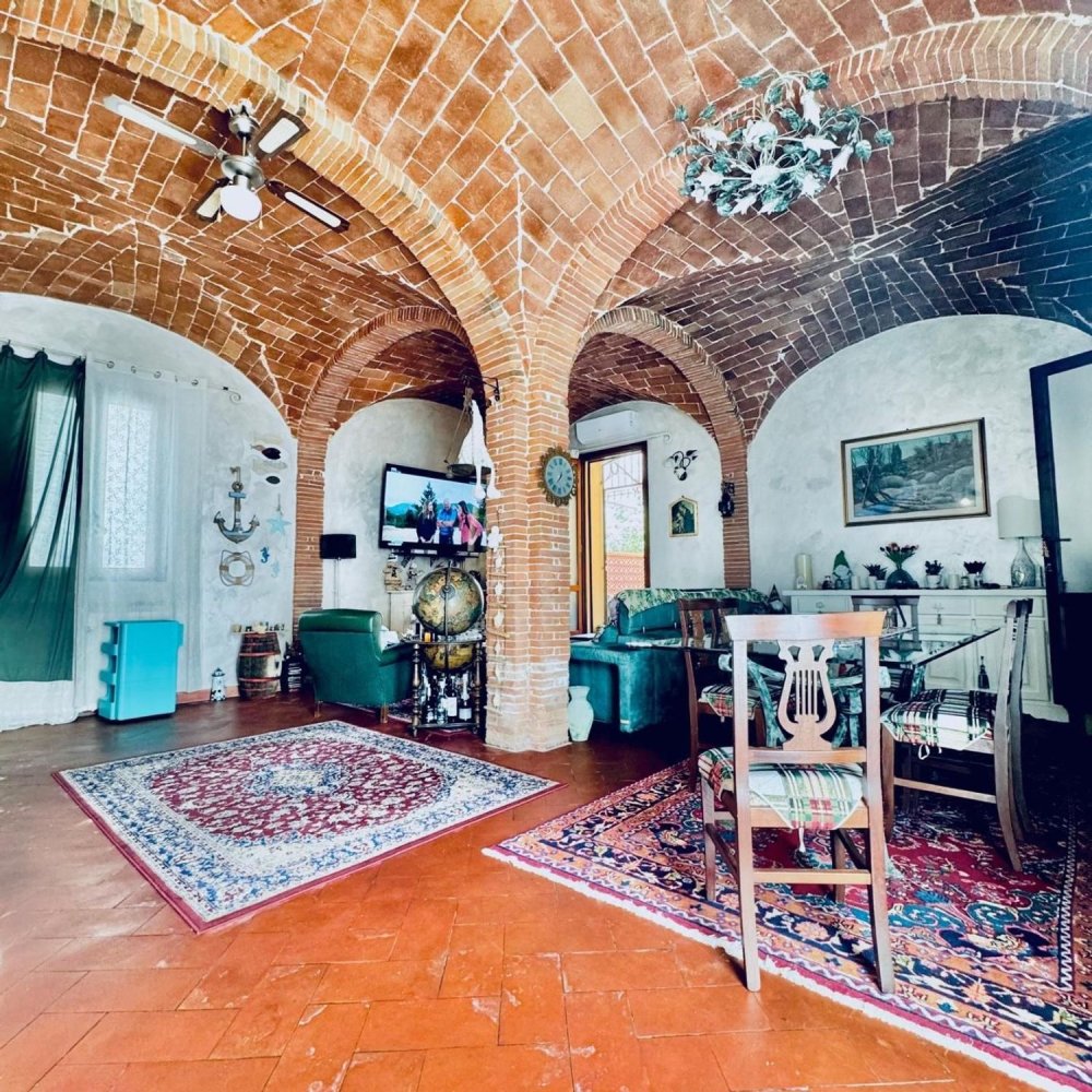 5 bedrooms Villa in Cascina, Italy No. 355134