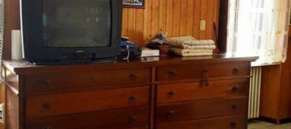 3 Schlafzimmer Villa in Stradella, Italy, Nr. 304853 10