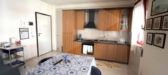 3 rooms Apartment in Campomarino, Italy No. 21698 4