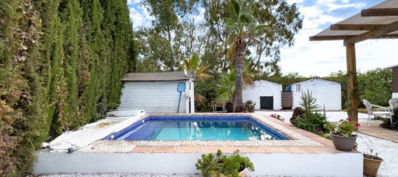 Casa de 2 dormitorios en Estepona, Spain No. 127563 2