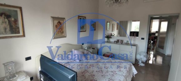 5 rooms Apartment in Florence, Italy No. 269411 10