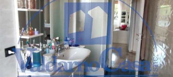 5 rooms Apartment in Florence, Italy No. 269411 24