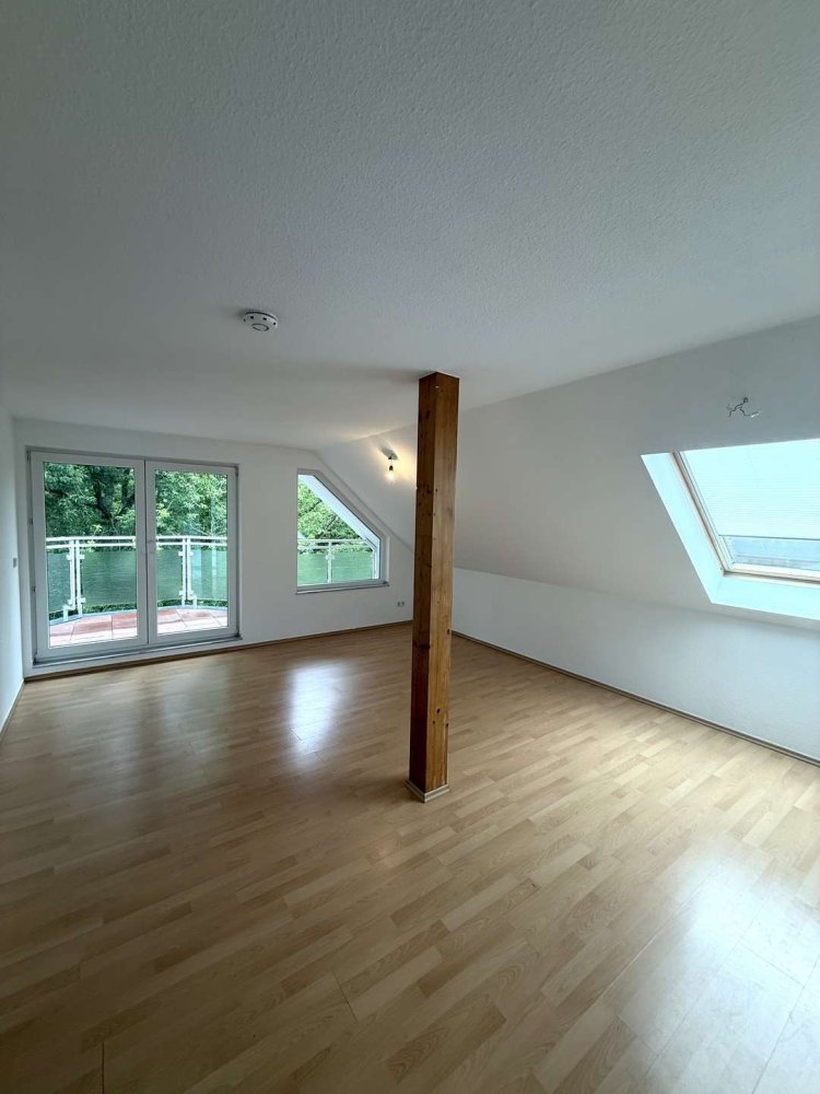 3 bedrooms Apartment in Oberhavel, Germany No. 245005
