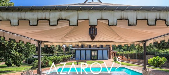 6 bedrooms Villa in Rome, Italy No. 356882 10