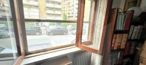 Квартира с 3 комнатами в Барлетта, Италия № 26592 13