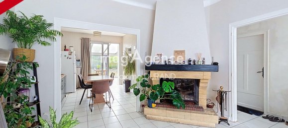 4 bedrooms House in Cholet, France No. 357826 2