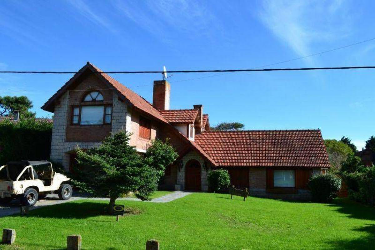 4 غرف نوم منزل في Mar del Plata, Argentina رقم 64970