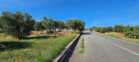2550m² Land in Davoli, Italy No. 132181 3