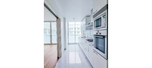 Apartamento de 3 dormitorios en Funchal, Portugal No. 157754 10