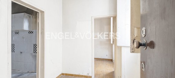 8 bedrooms Building in Lisbon, Portugal No. 104582 2