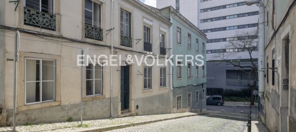 8 bedrooms Building in Lisbon, Portugal No. 104582 28