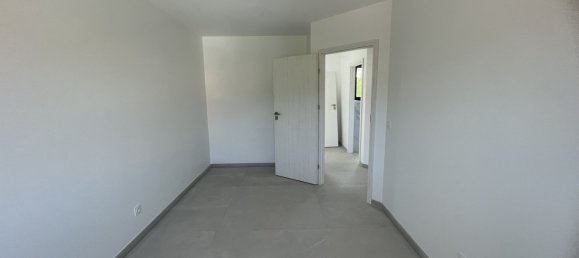 3 bedrooms House in Amberieu-en-Bugey, France No. 208731 13