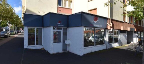 Imóvel comercial de 4 divisões em Clermont-Ferrand, France N.º 197045 2