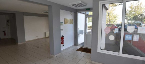 Imóvel comercial de 4 divisões em Clermont-Ferrand, France N.º 197045 4