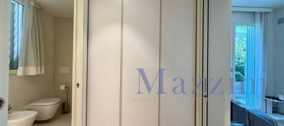 11 rooms Villa in Forte dei Marmi, Italy No. 304287 41