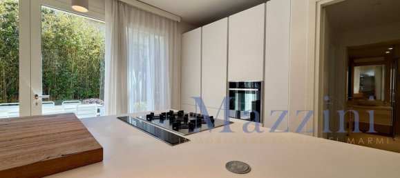 11 rooms Villa in Forte dei Marmi, Italy No. 304287 25